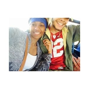 Meet your Posher, Dee